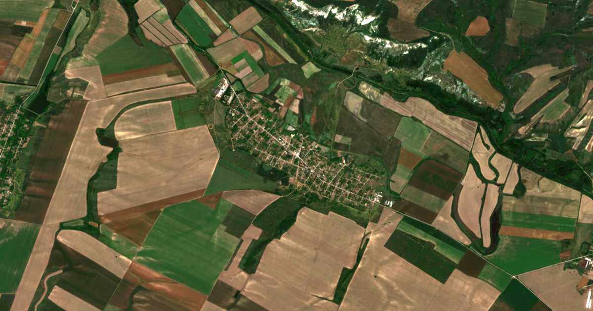 Mapa por satélite de Nováchene