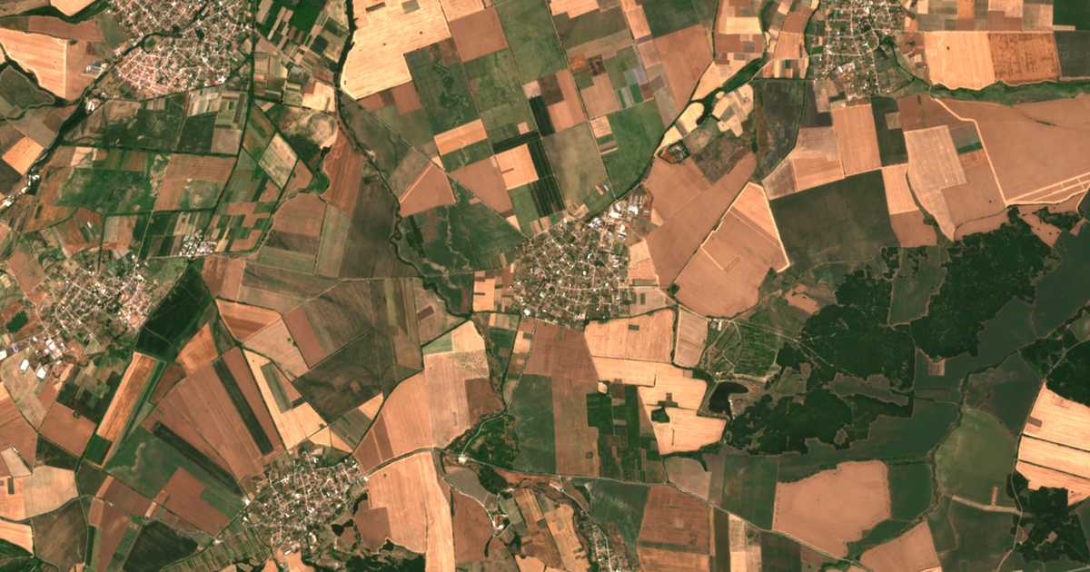Mapa por satélite de Izbeglii