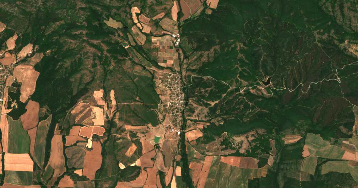 Mapa por satélite de Zelenikovo