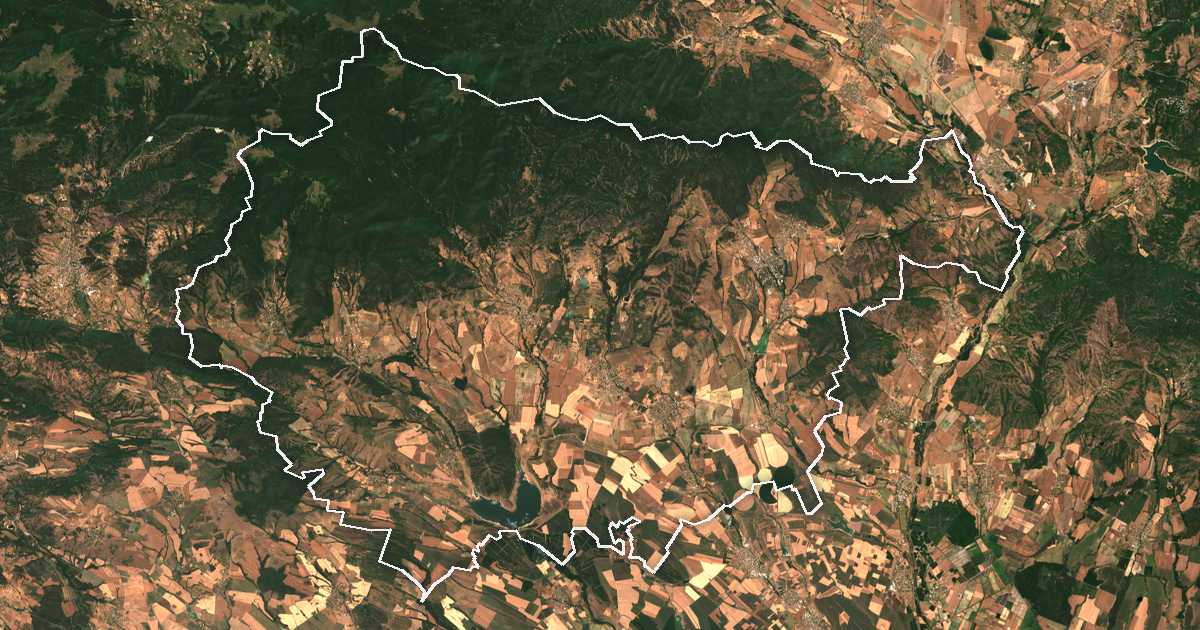 Imagen de satélite con el límite trazado: Hisarja