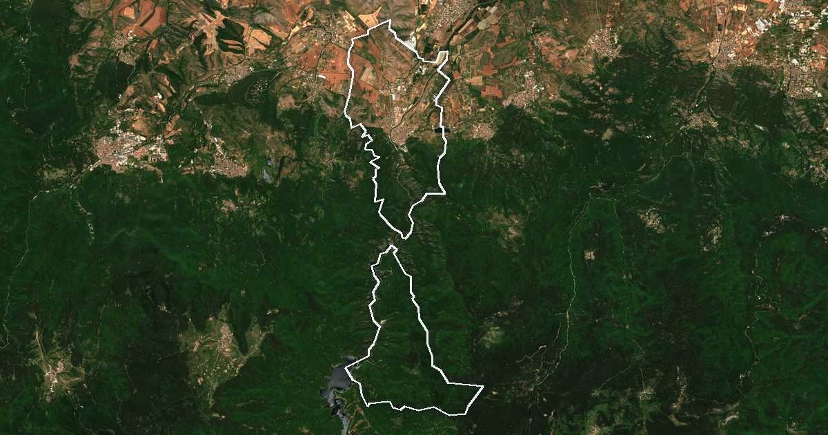 Imagen de satélite con el límite trazado: Kričim