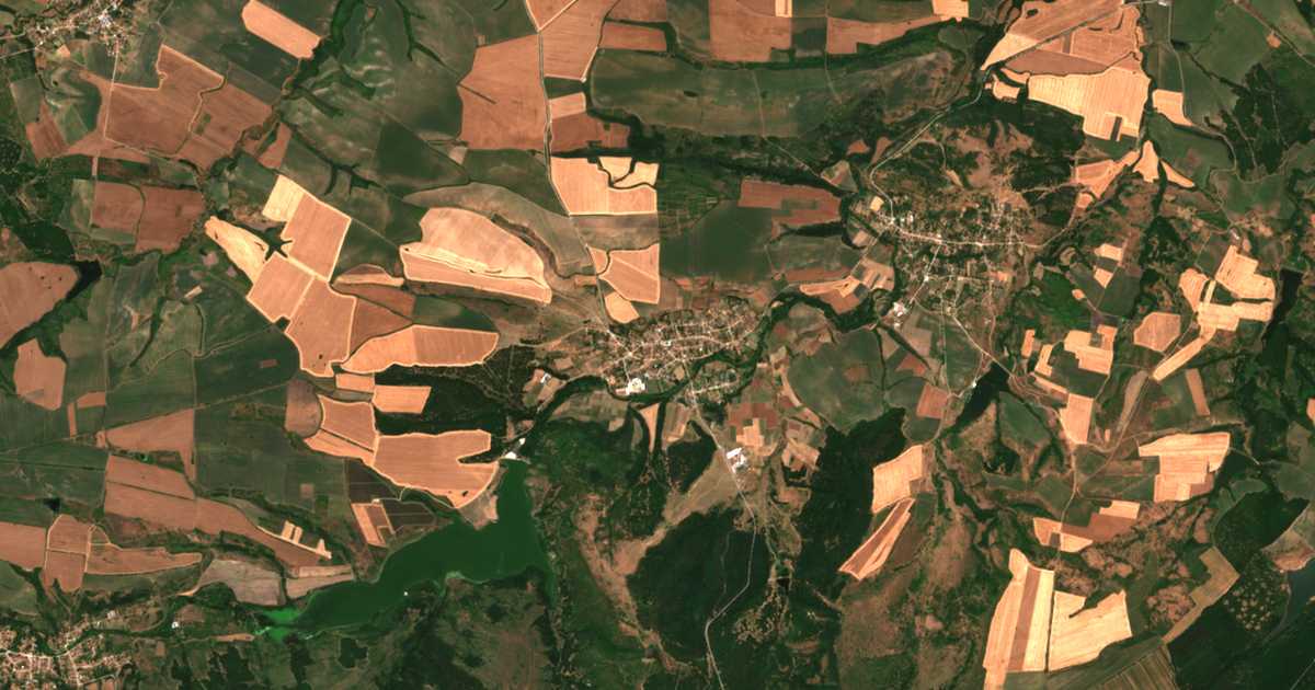 Mapa por satélite de Ezerovo
