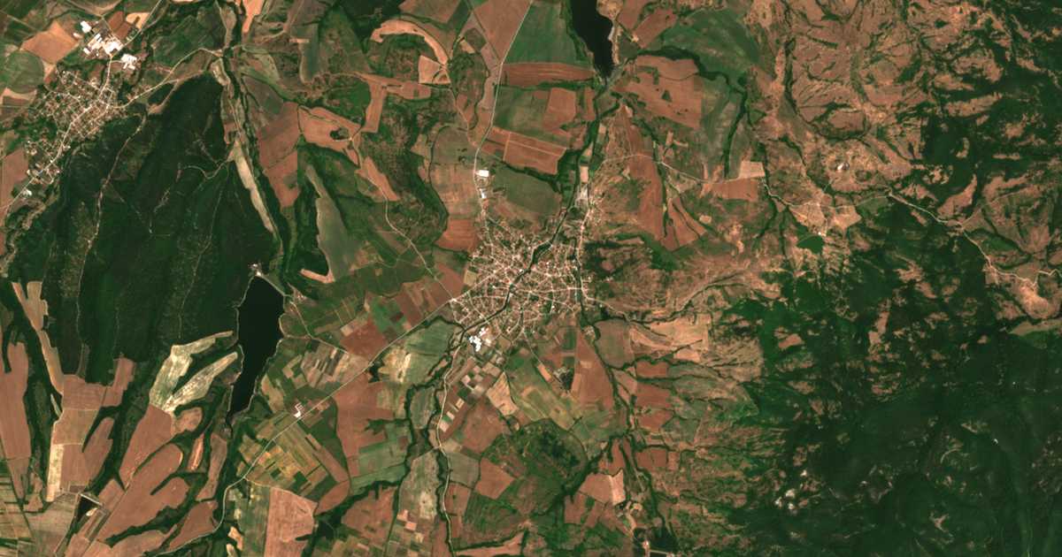 Mapa por satélite de Iskra