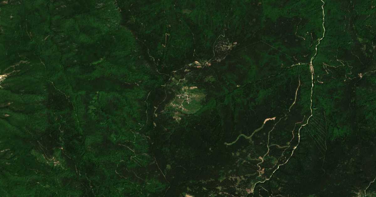 Mapa por satélite de Čuren