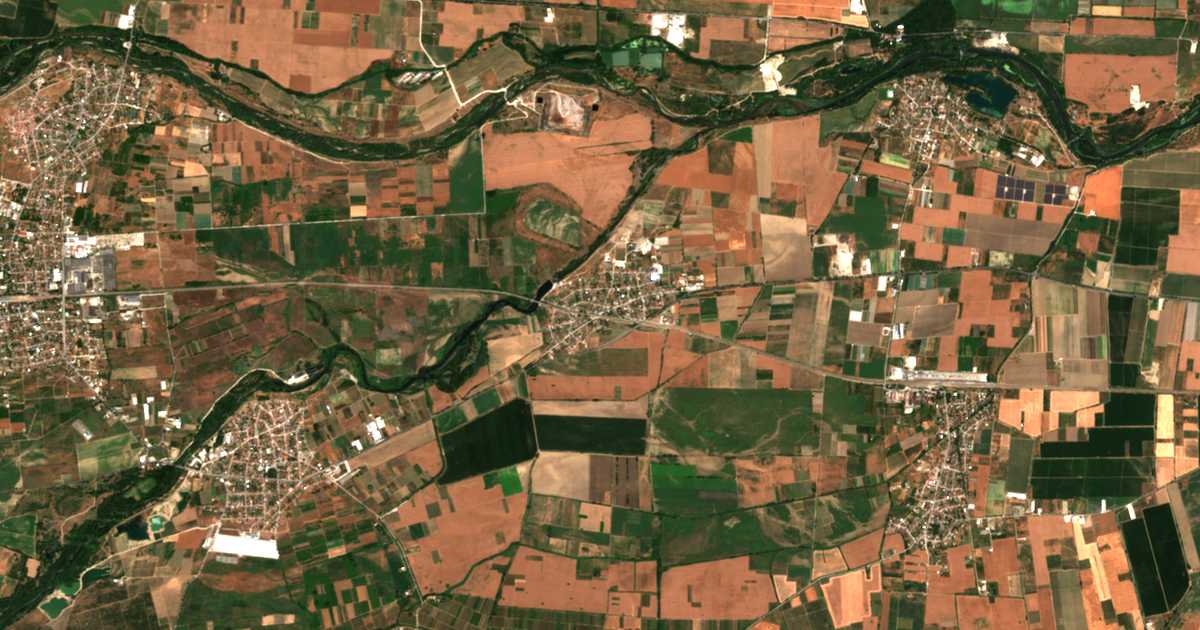 Mapa por satélite de Kadievo