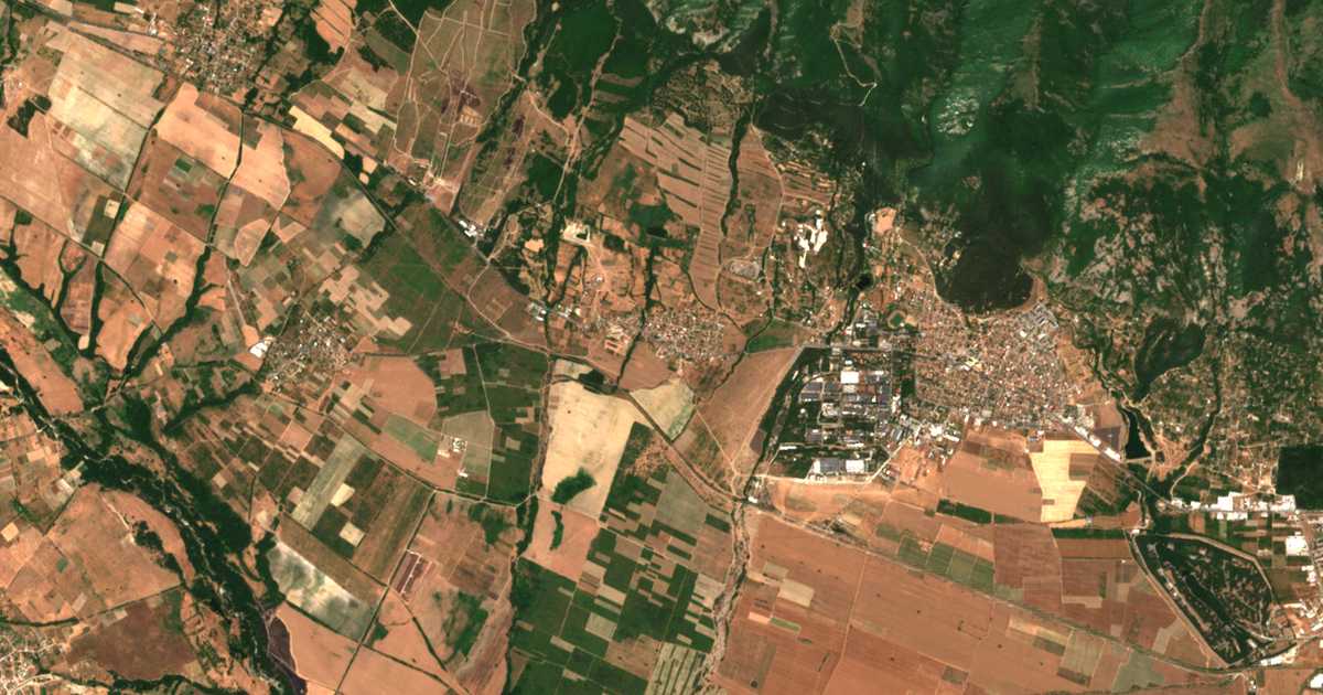 Mapa por satélite de Anevo