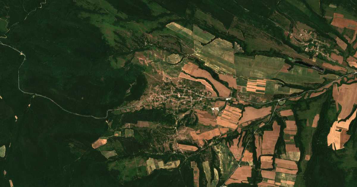Mapa por satélite de Riš