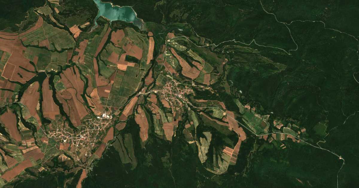 Mapa por satélite de Tušovica
