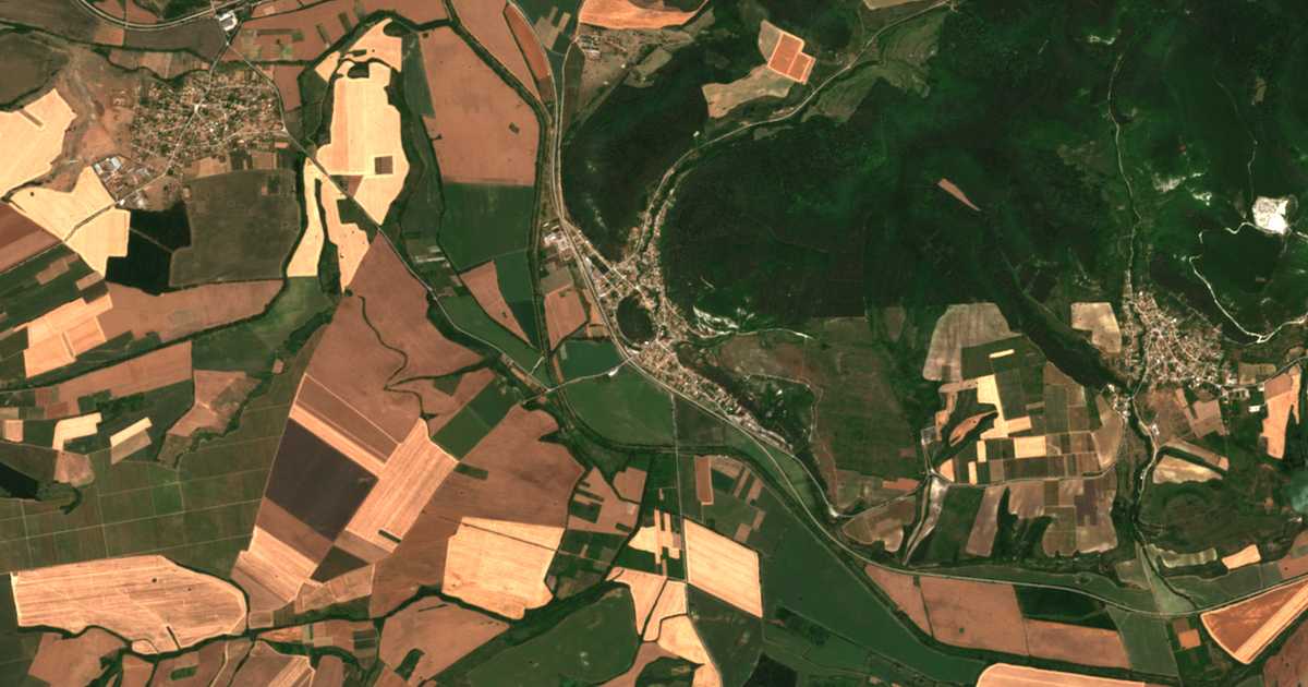 Mapa por satélite de Kočovo
