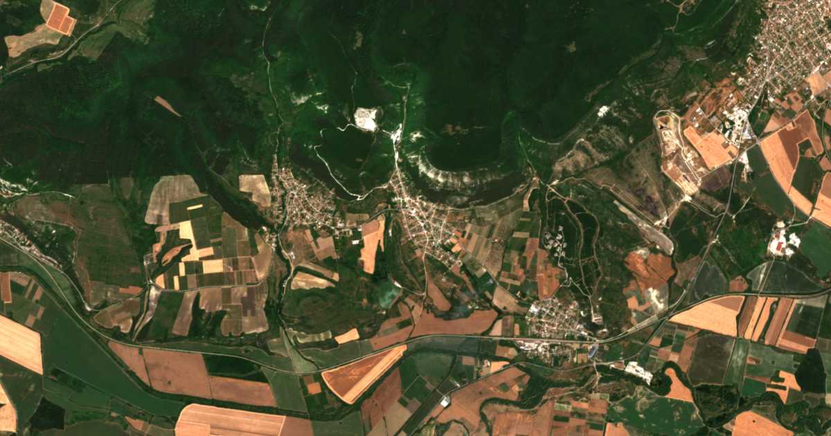 Mapa por satélite de Troica