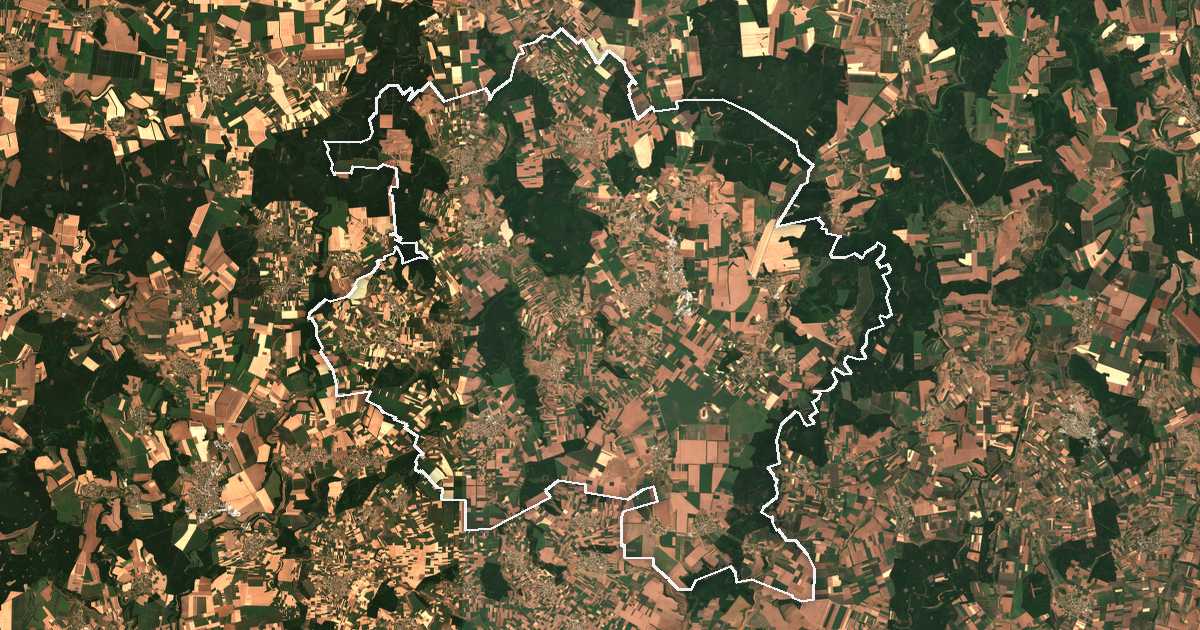 Imagen de satélite con el límite trazado: Dulovo