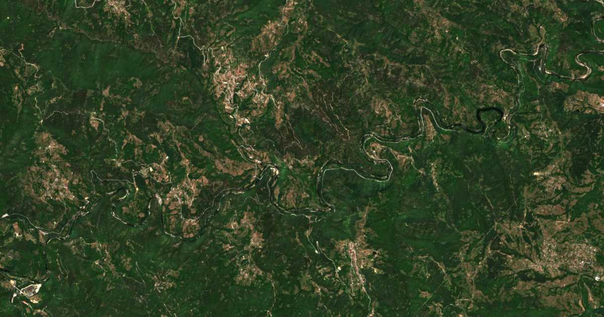 Mapa por satélite de Cirka
