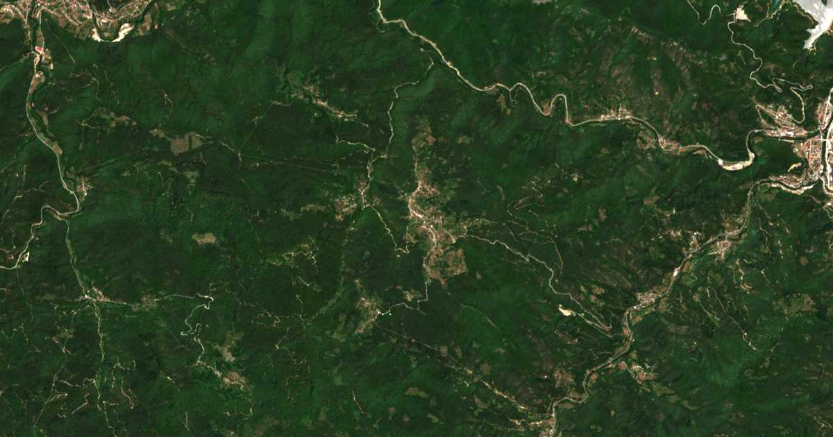 Mapa por satélite de Ravninata