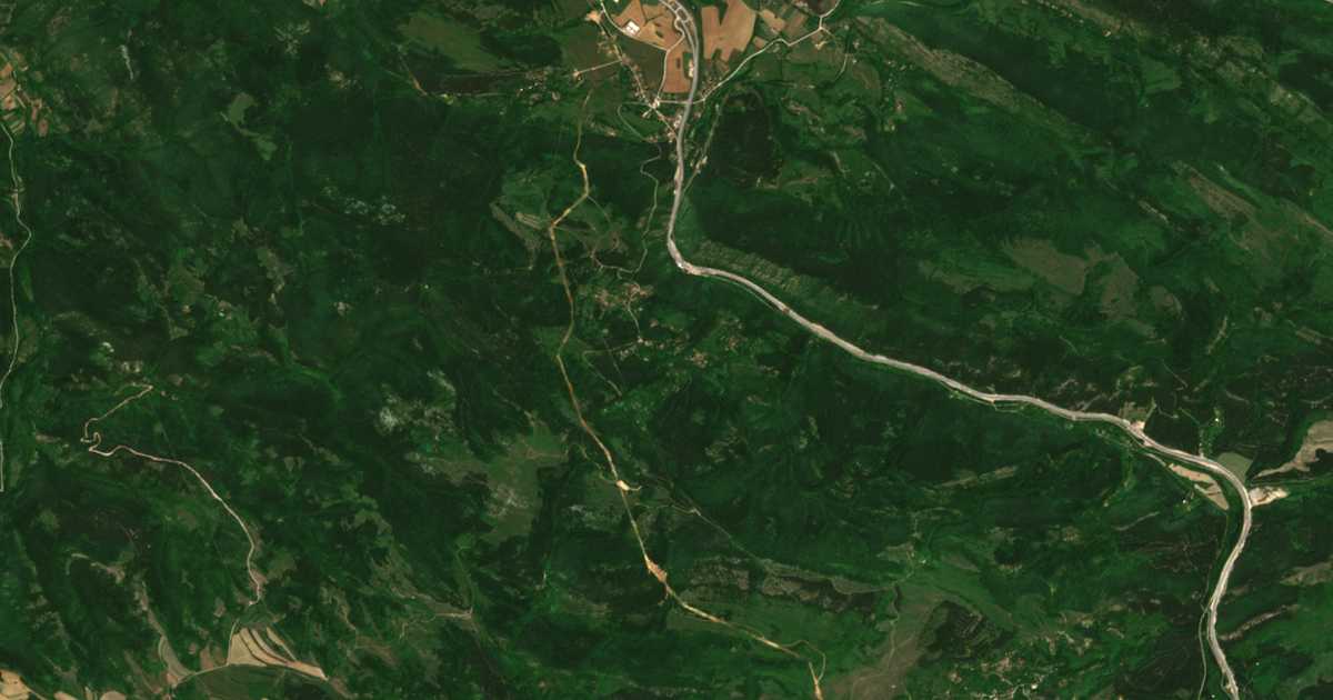 Mapa por satélite de Novo bǎrdo
