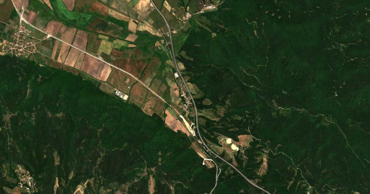 Mapa por satélite de Mirovo
