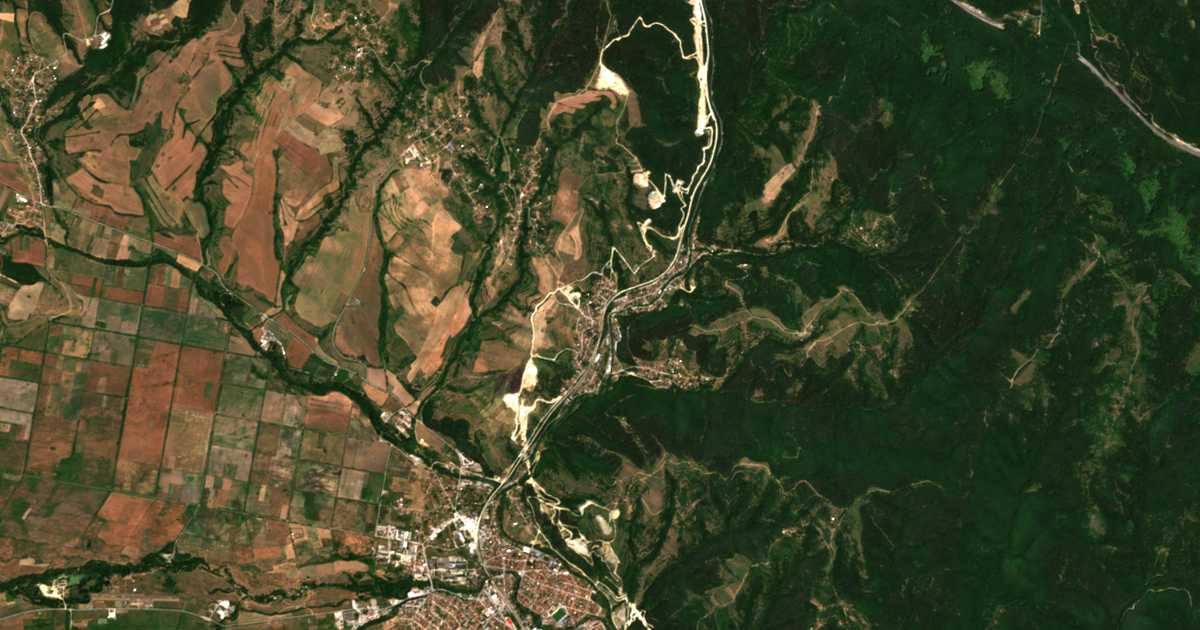 Mapa por satélite de Momin Prohod