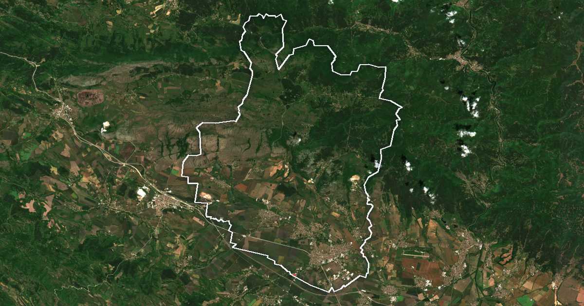 Imagen de satélite con el límite trazado: Kostinbrod