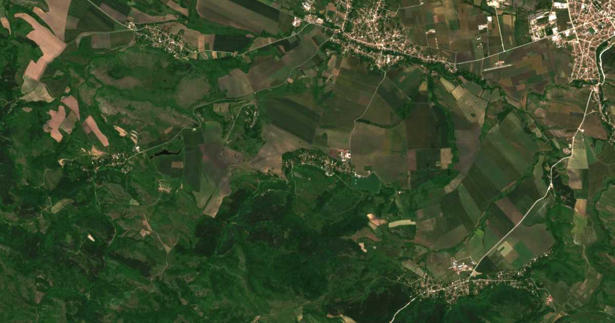 Mapa por satélite de Bratuškovo