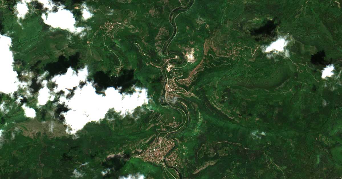 Mapa por satélite de Bov