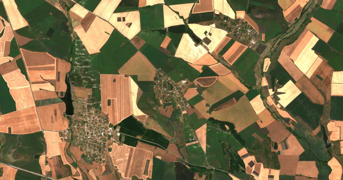 Mapa por satélite de Cenovo
