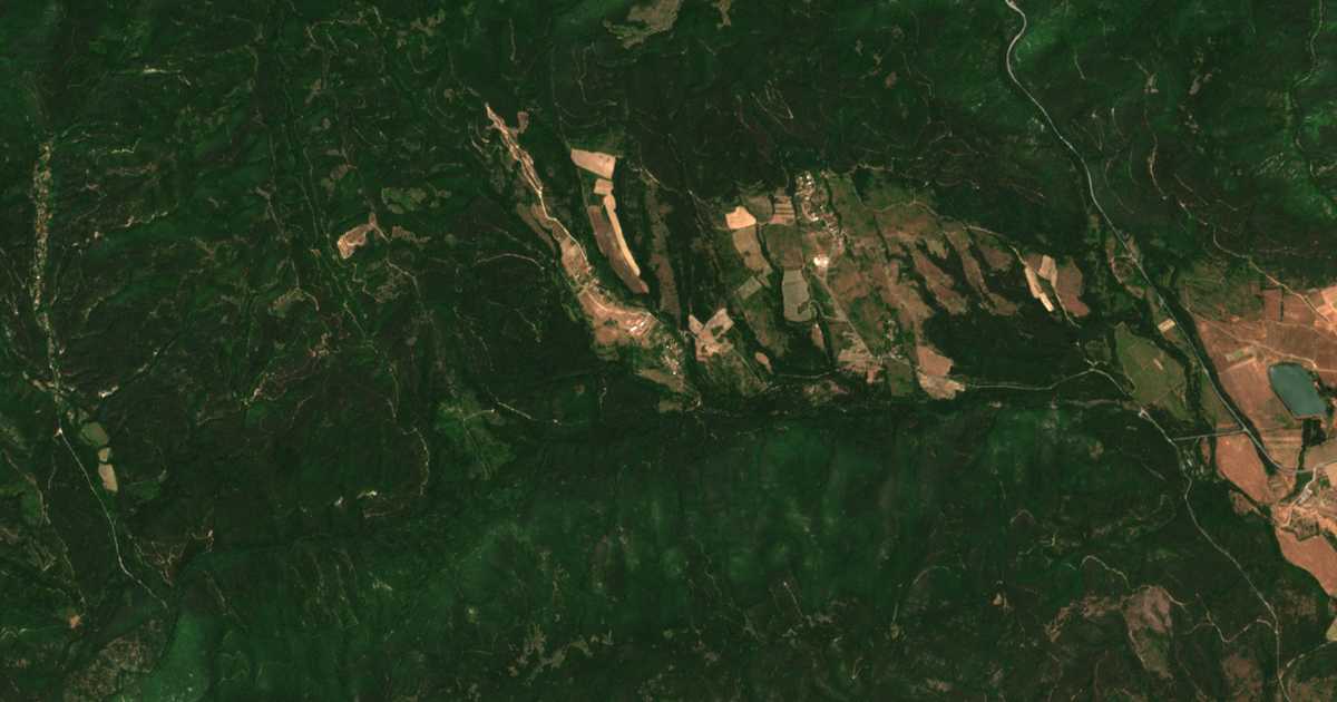 Mapa por satélite de Dvorište