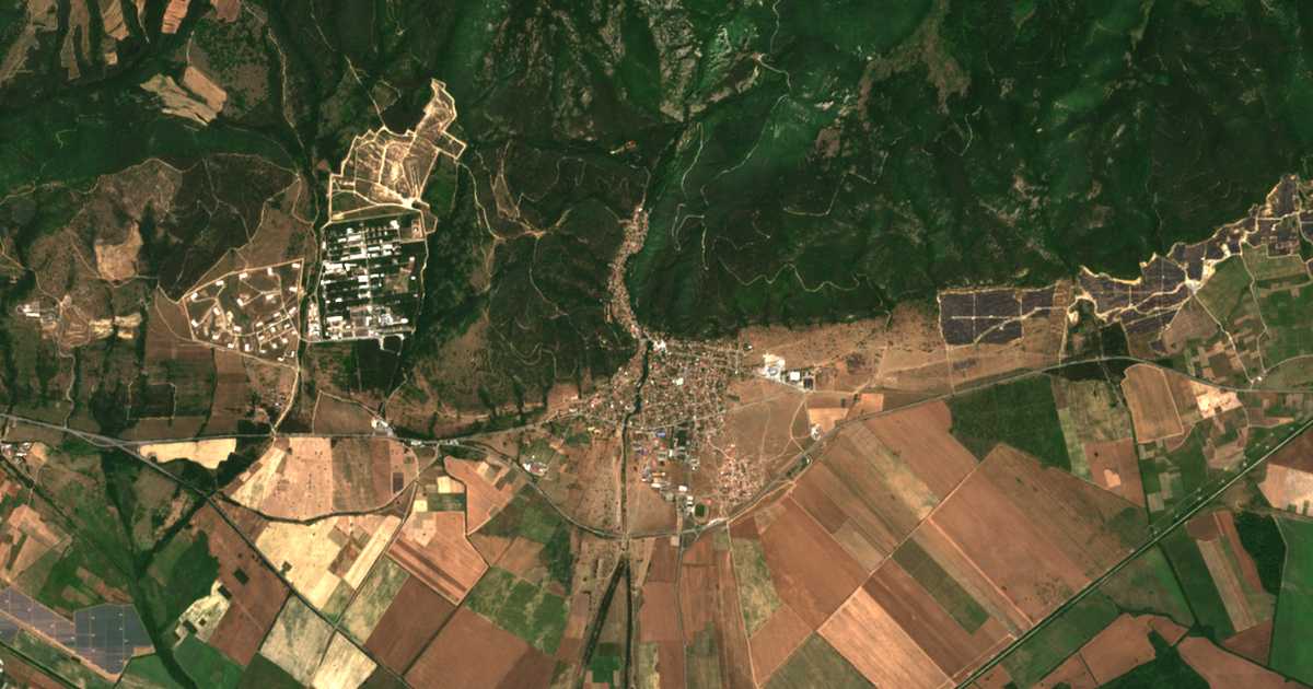 Mapa por satélite de Maglizh