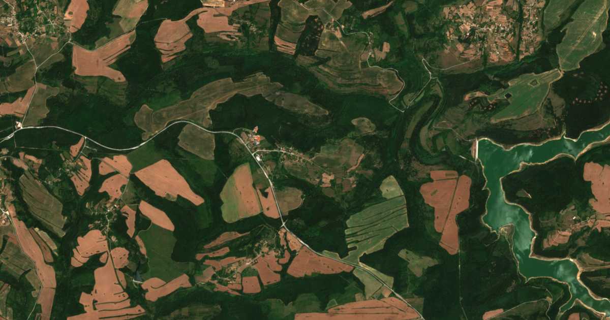 Mapa por satélite de Jastrebino