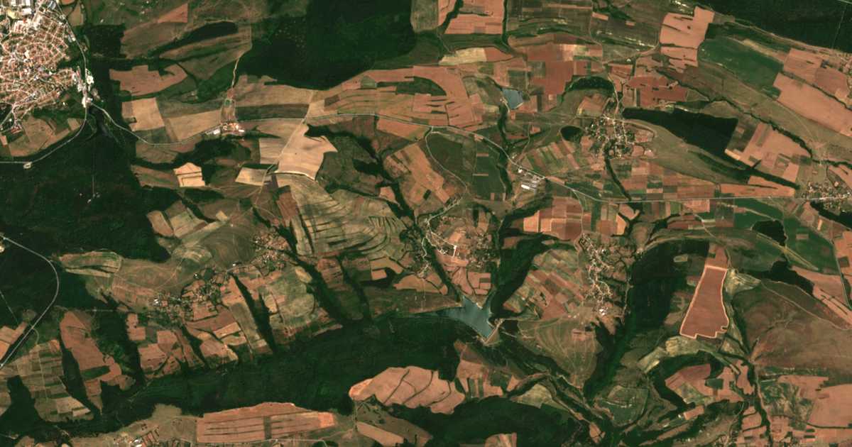 Mapa por satélite de Krasnoselci