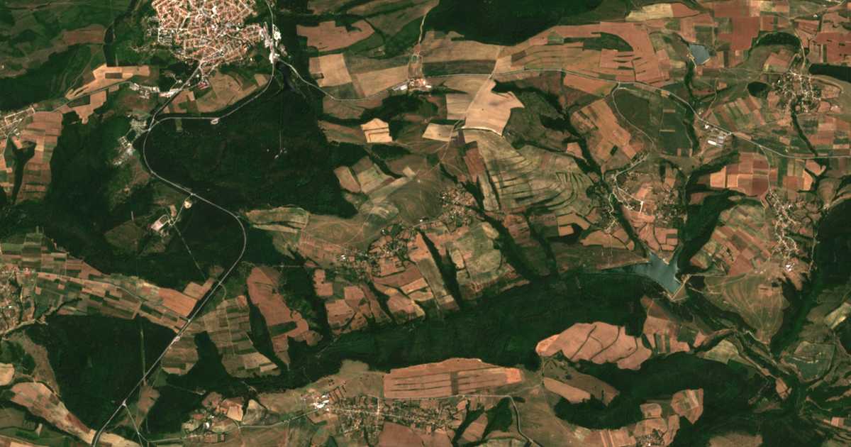 Mapa por satélite de Paničino
