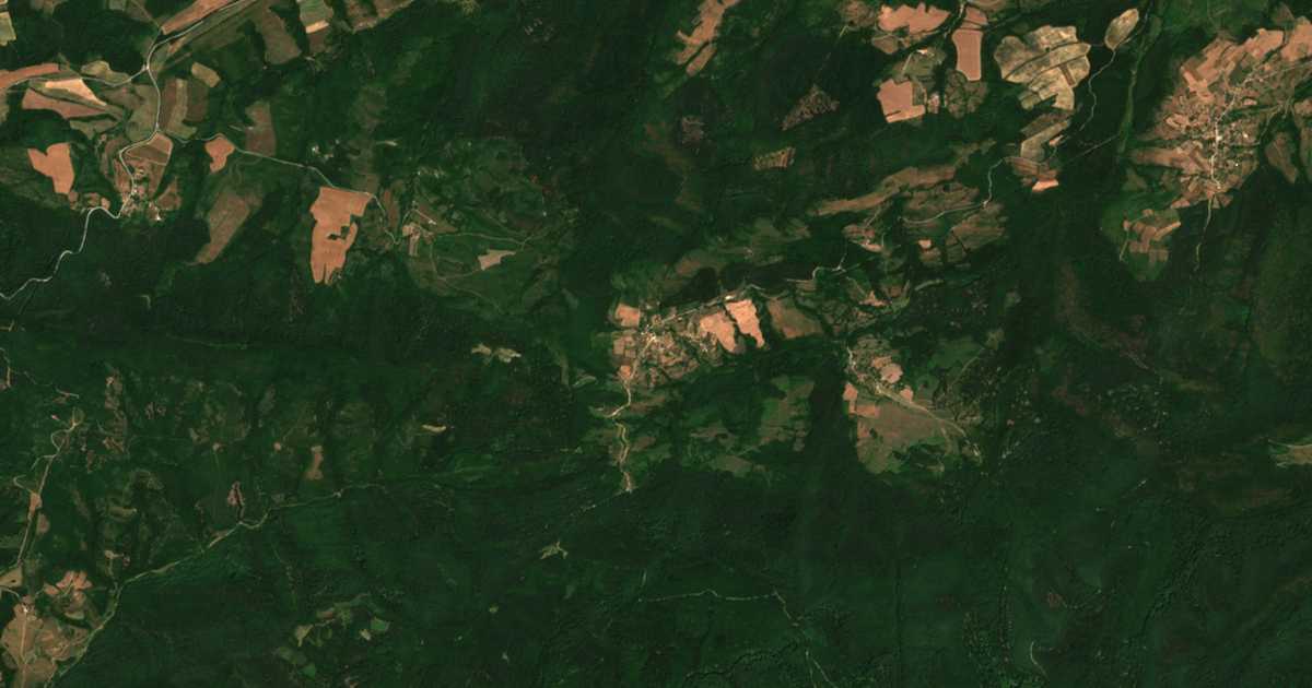 Mapa por satélite de Ptičevo