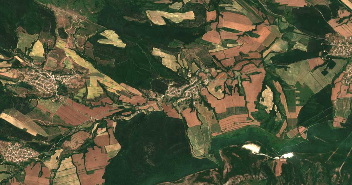 Mapa por satélite de Lopušna