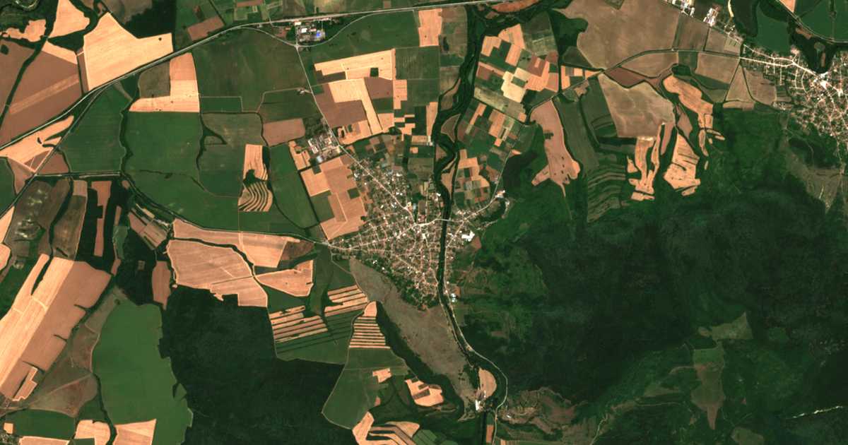 Mapa por satélite de Džuljunica