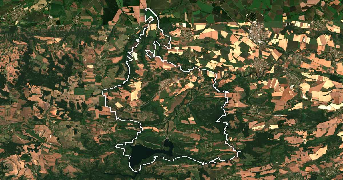 Imagen de satélite con el límite trazado: Suhindol