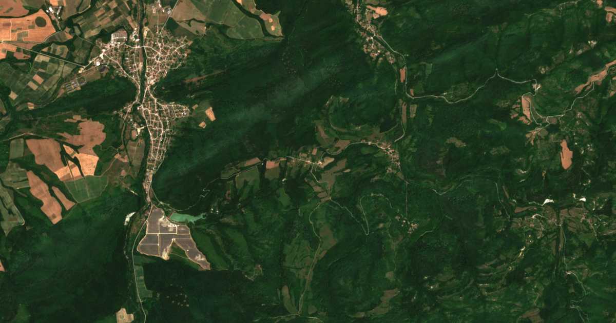 Mapa por satélite de Ravnovo