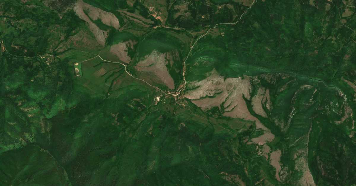 Mapa por satélite de Salaš