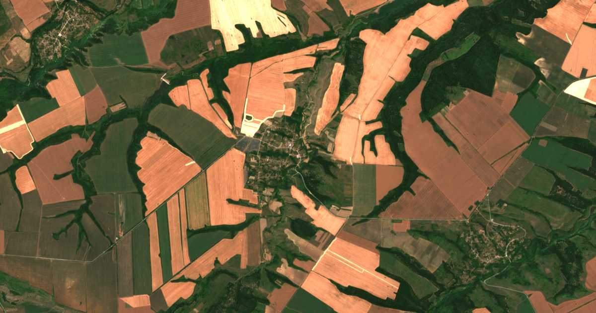 Mapa por satélite de Černo Pole