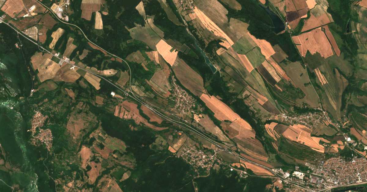 Mapa por satélite de Ruska Bela