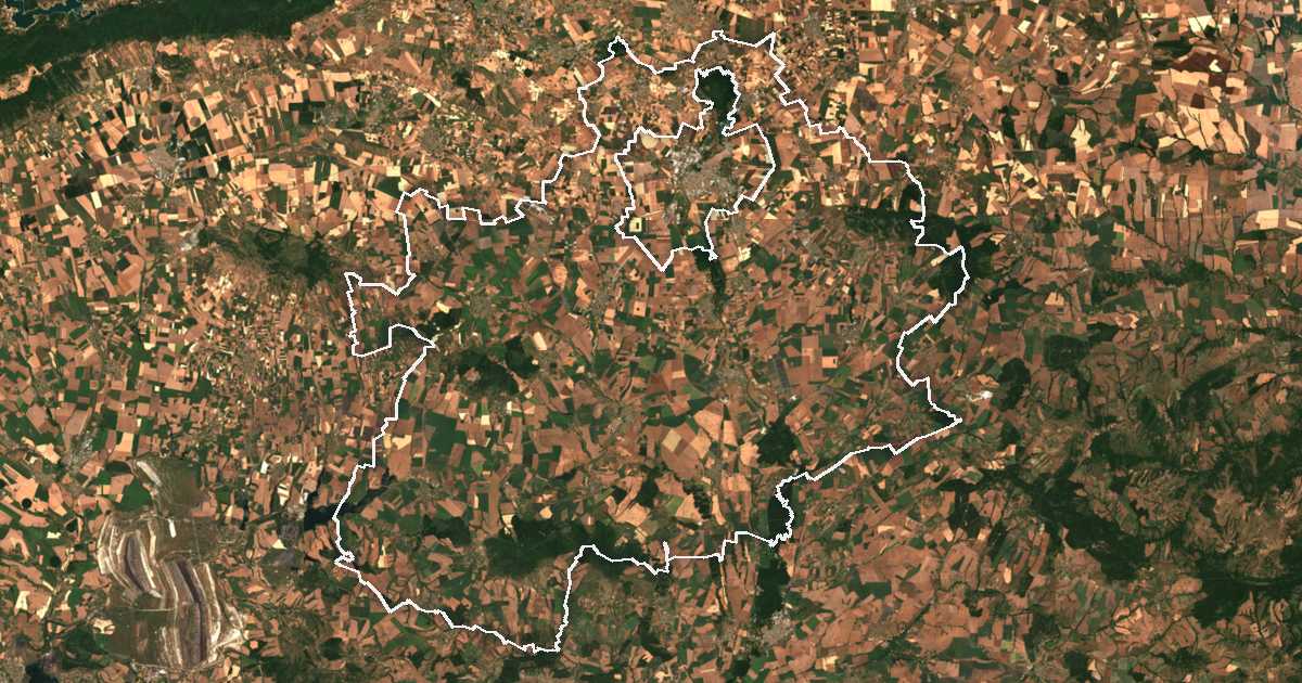 Imagen de satélite con el límite trazado: Tundzha