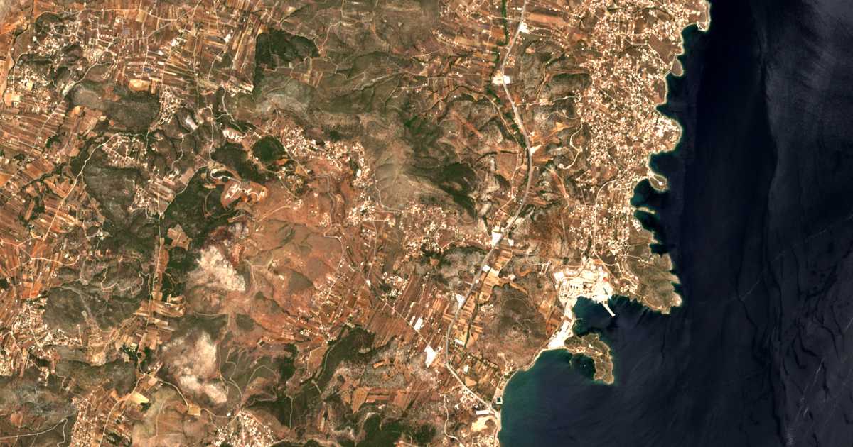 Mapa por satélite de Paliokamáriza