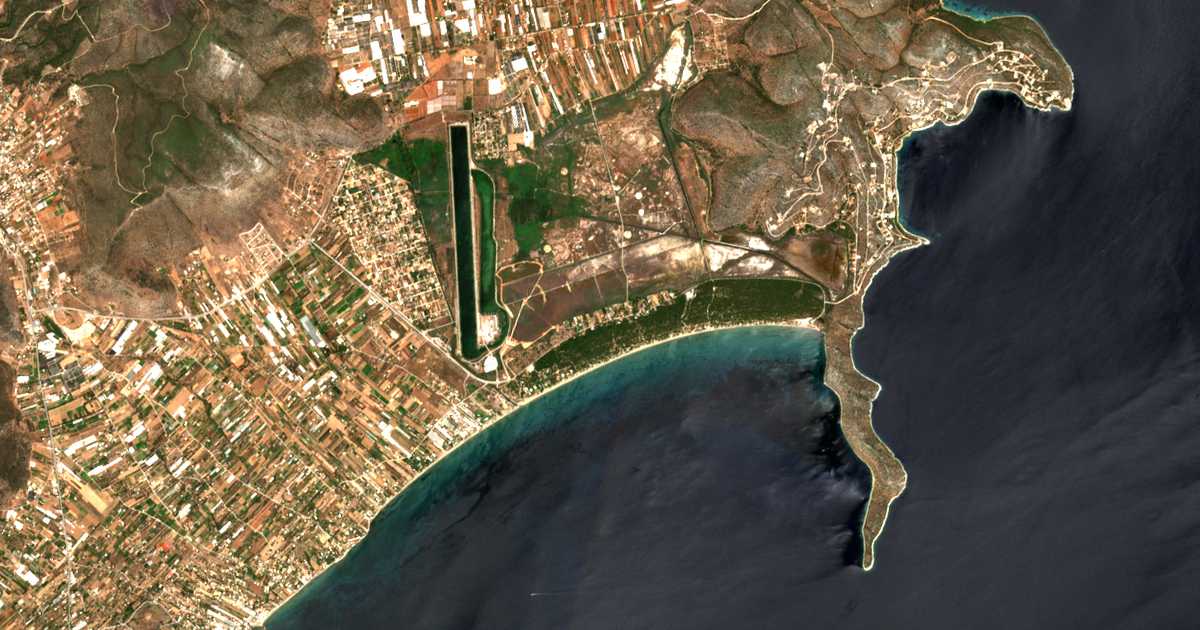 Mapa por satélite de Schiniás