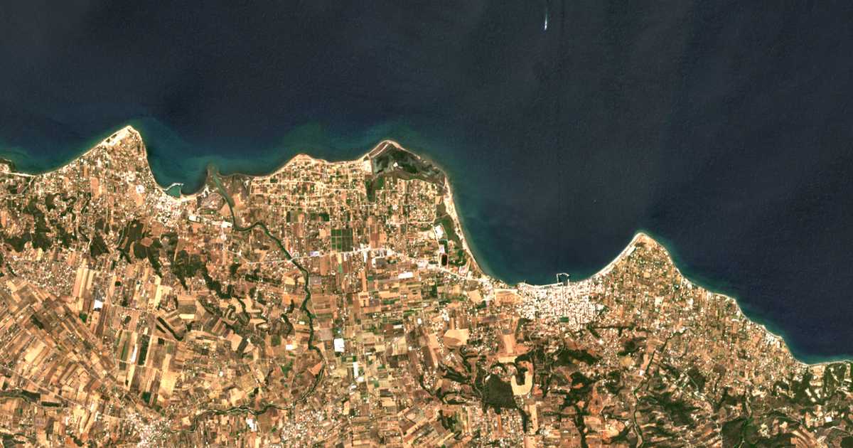 Mapa por satélite de Ágios Konstantínos