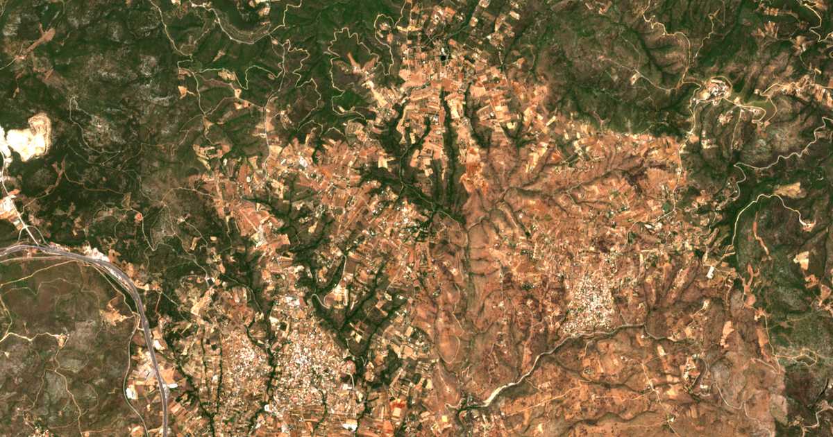 Mapa por satélite de Mikrochórion