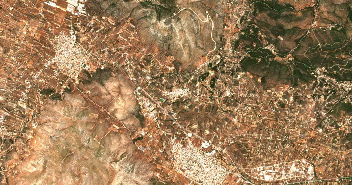 Mapa por satélite de Kouvarás