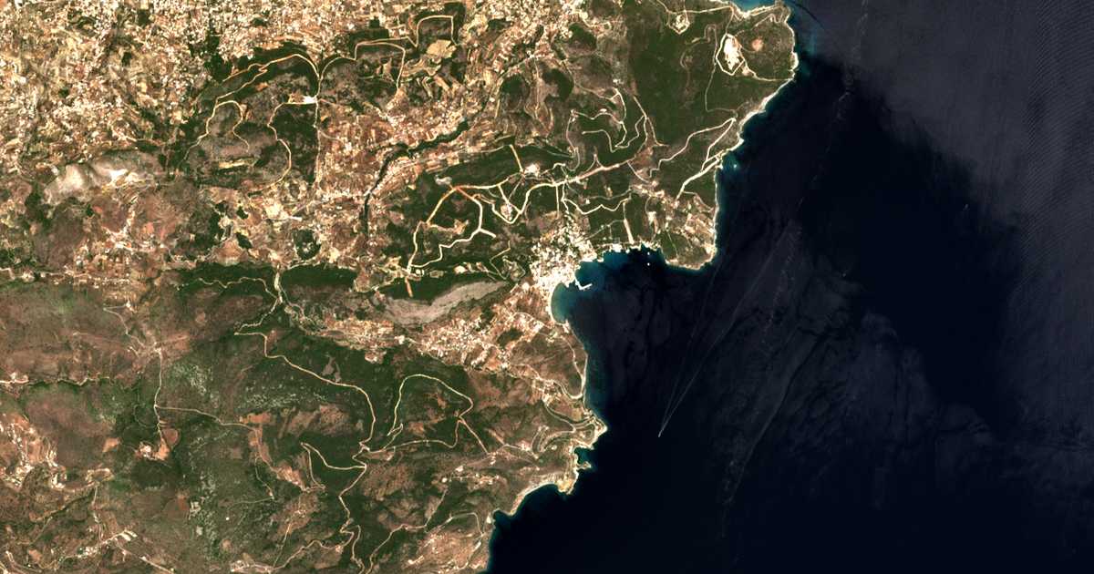 Mapa por satélite de Agía Marína