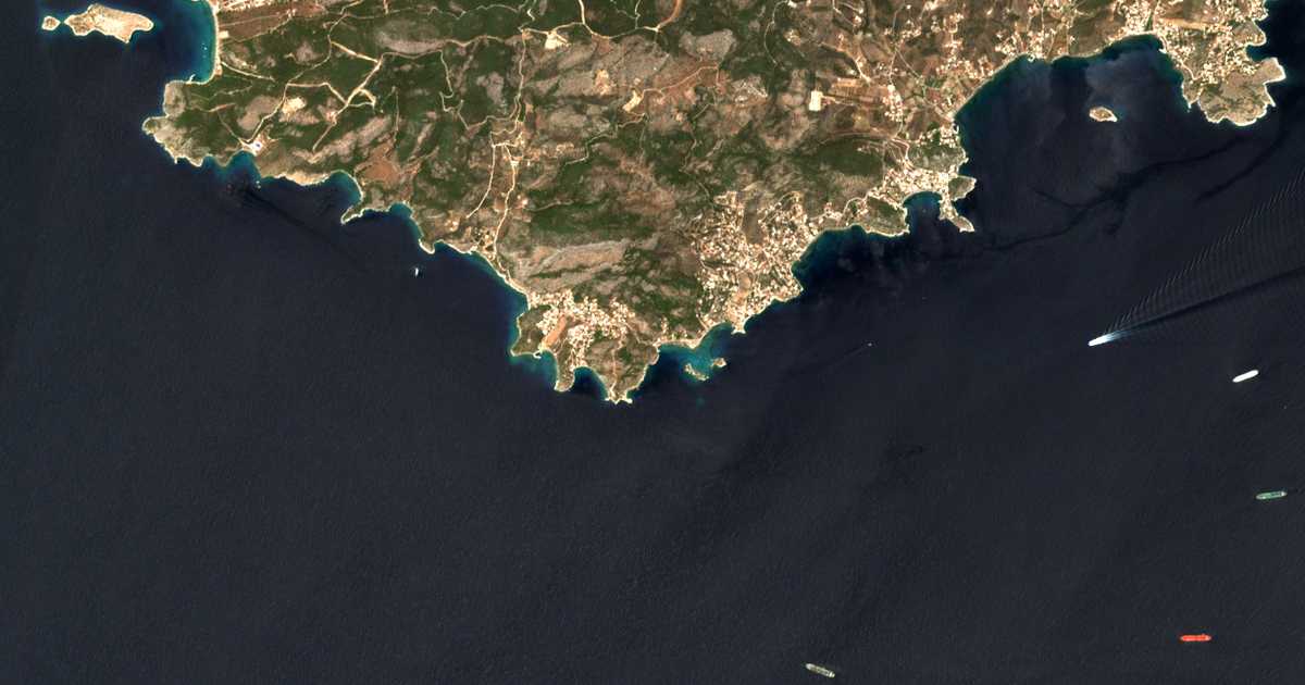 Mapa por satélite de Kolónes