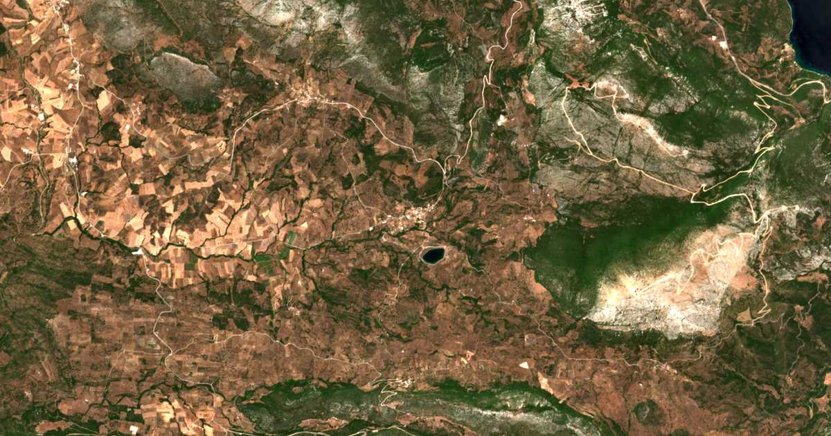 Mapa por satélite de Karatzás