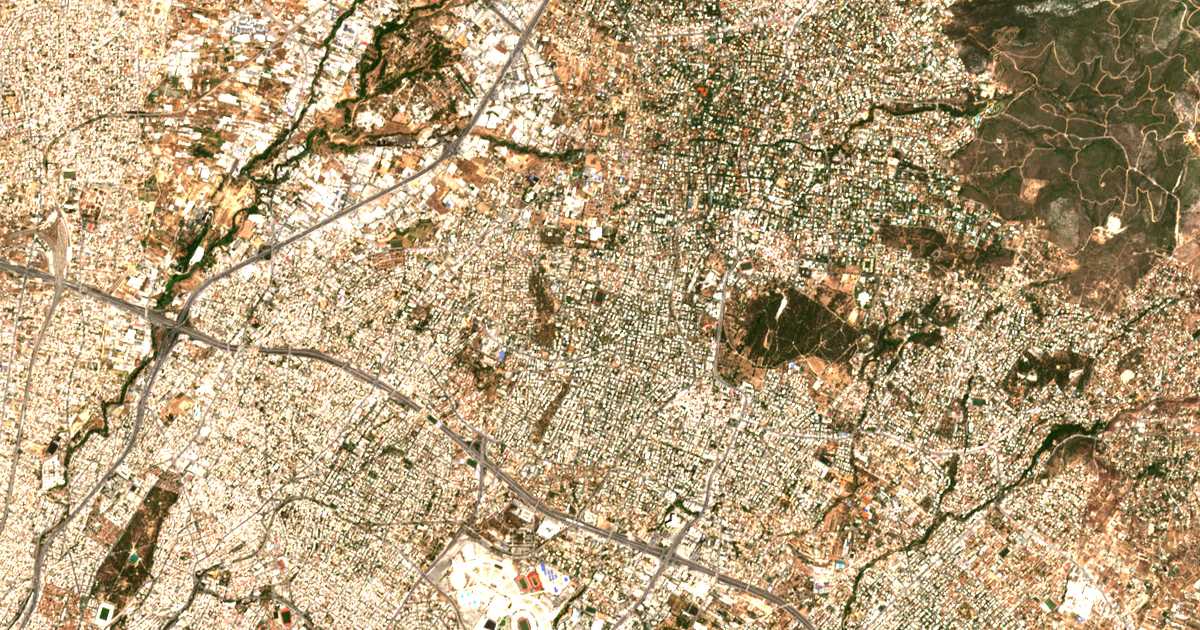 Mapa por satélite de Péfki