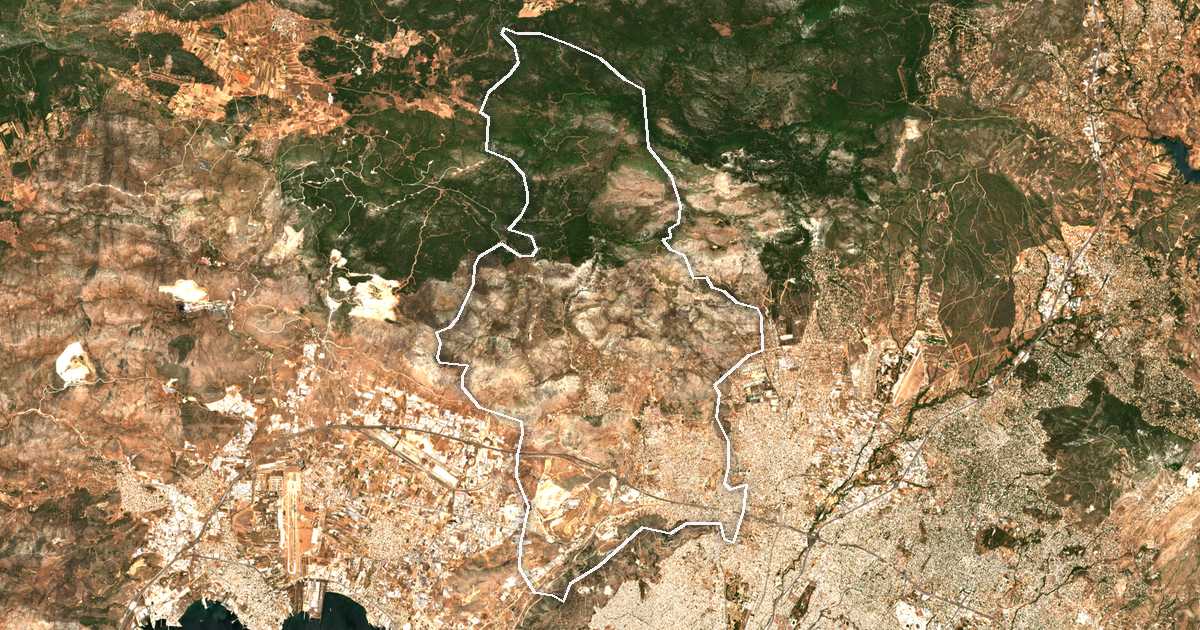 Imagen de satélite con el límite trazado: Filí