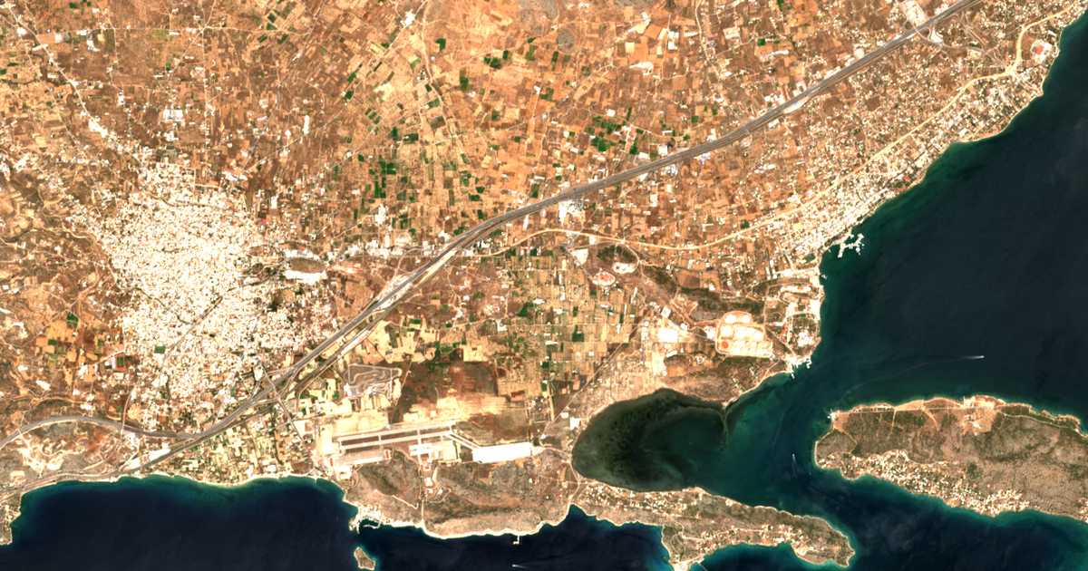 Mapa por satélite de Lákka Kalogírou