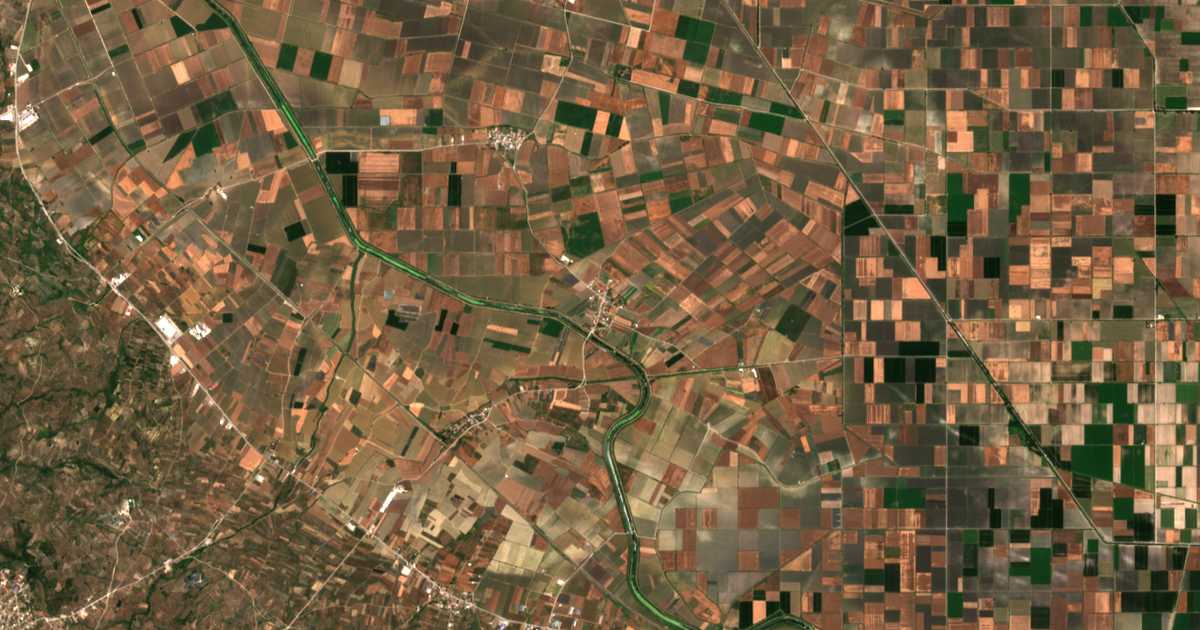 Mapa por satélite de Ágios Athanásios